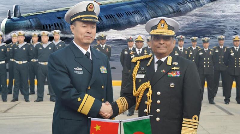 বাংলাদেশ নৌবাহিনী প্রধানের কাছে সাবমেরিন দুটি হস্তান্তর করেন চীনা নৌবাহিনীর উচ্চপদস্থ একজন কর্মকর্তা। নভেম্বর ১৪, ২০১৬।