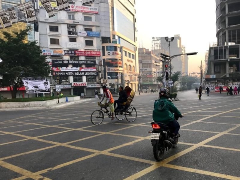 The streets of Dhaka were largely empty when polls opened in Bangladesh's 11th general election, Dec. 30, 2018. [Kamran Reza Chowdhury/BenarNews]