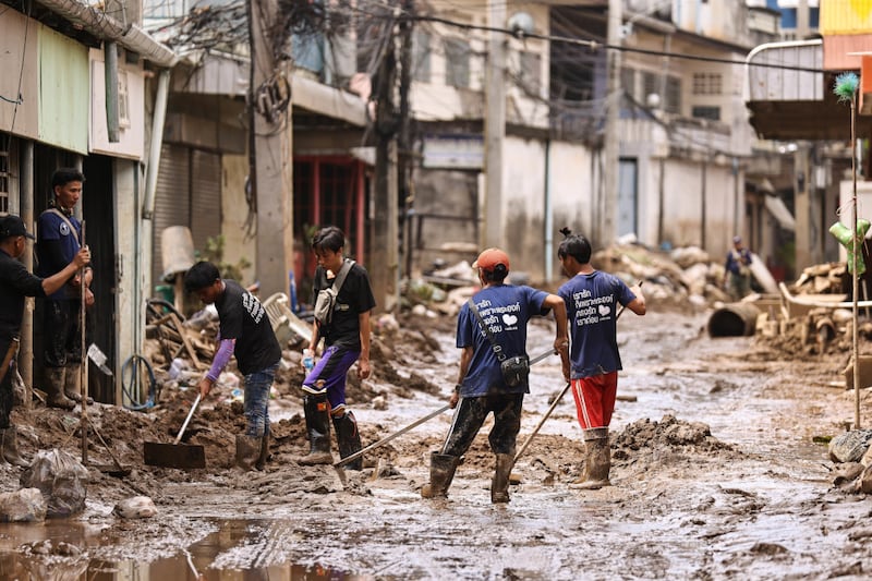 TH-mud-2.jpg