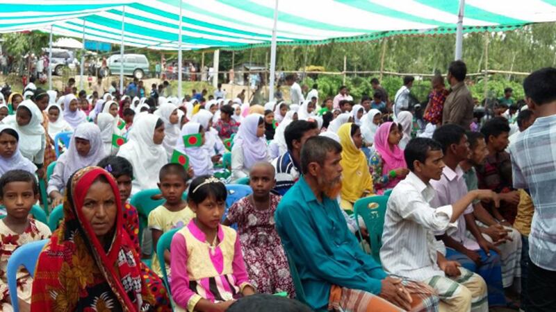 বাংলাদেশের নাগরিকত্ব পাওয়ার দ্বিতীয় বছর পূর্তি অনুষ্ঠানে অংশ নেন লালমনিরহাট জেলার পাটগ্রামের বিলুপ্ত ছিটমহলবাসীরা। আগস্ট ০১, ২০১৭।