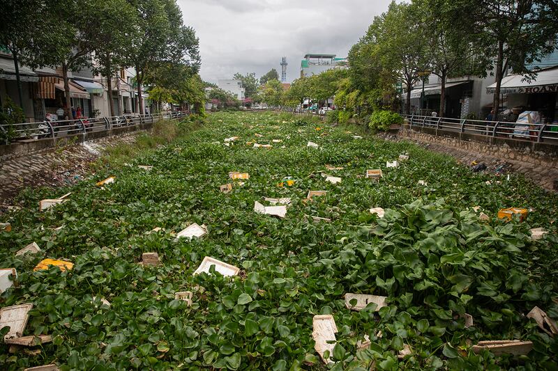 RFA-Mekong-plastic-pollution 10.jpg
