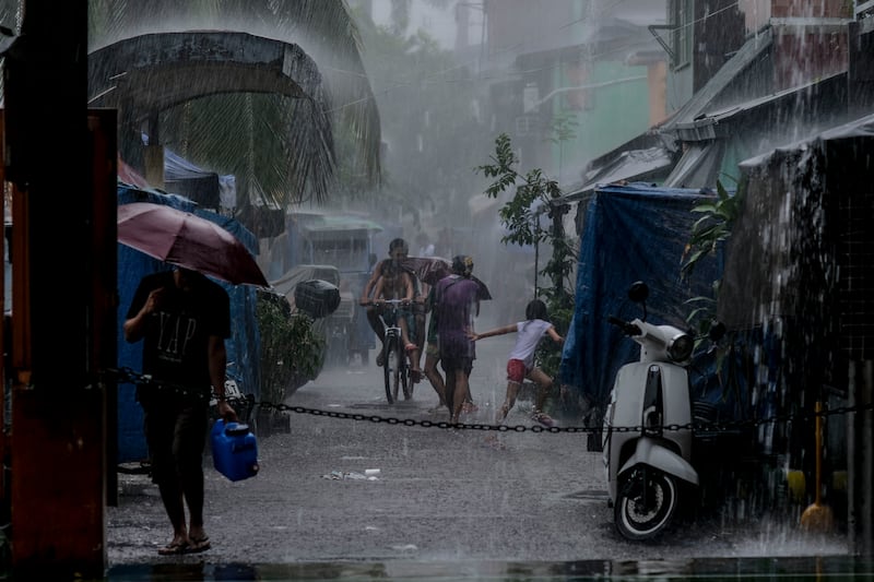 PH-calamity-floods 6.jpg