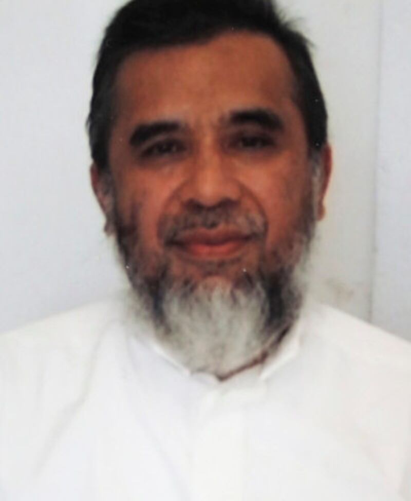 Dalam foto yang dirilis tanpa tanggal ini memperlihatkan Hambali di Penjara Guantanamo (Federal Public Defender's Office/AP)