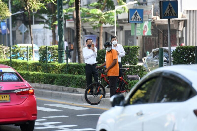 220128-TH-police-pedestrian-inside.jpg