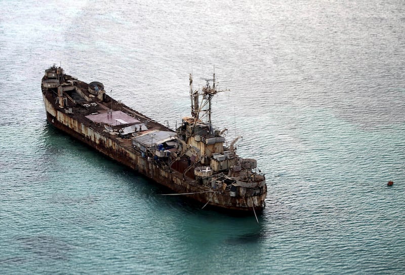 2015-05-13T120000Z_943042131_SIERRAMADREGF10000091021_RTRMADP_3_SOUTHCHINASEA-PHILIPPINES.JPG
