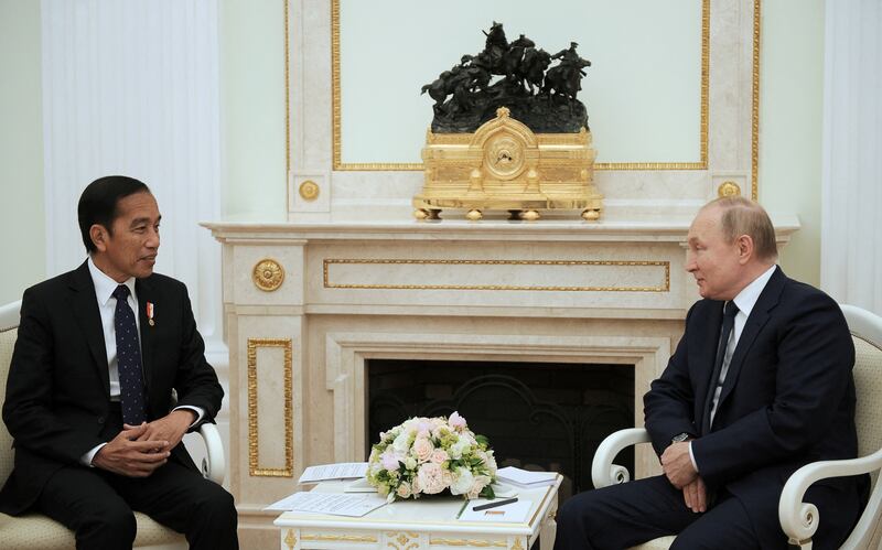 RTRMADP_3_RUSSIA-INDONESIA.JPG