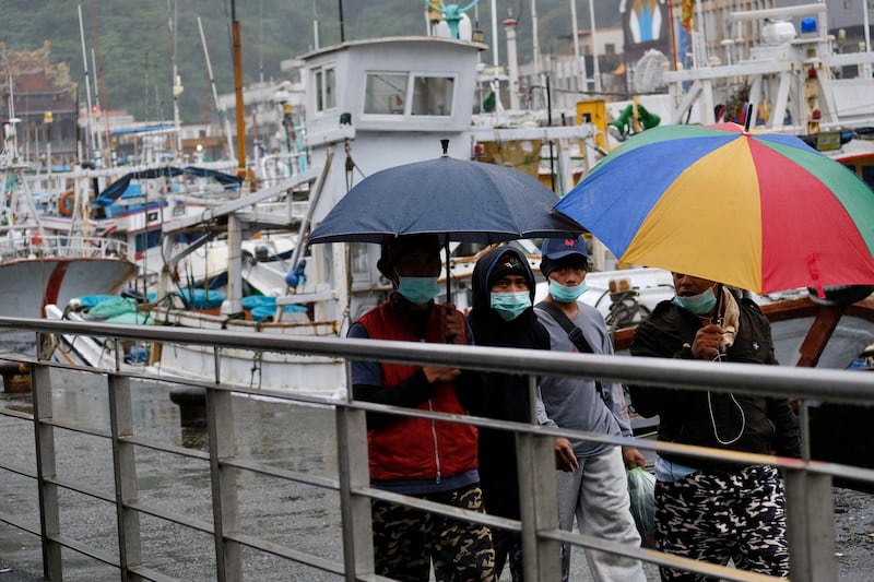 PH-TH-polls-migrants2.jpg