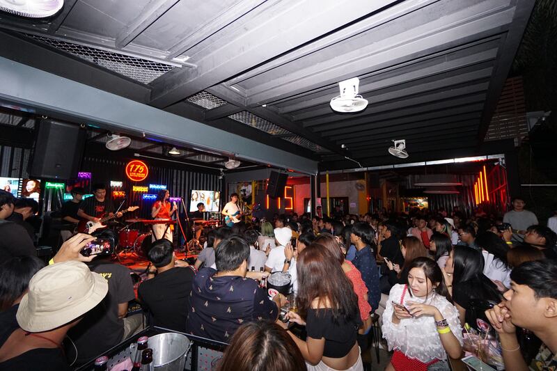 TH-nightlife-hours 3.JPG