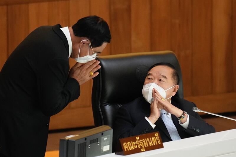 220824-prayuth-mid.jpg