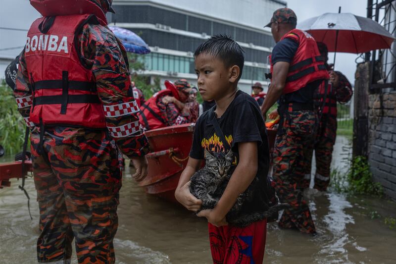 02 MY-TH-flood5.jpg
