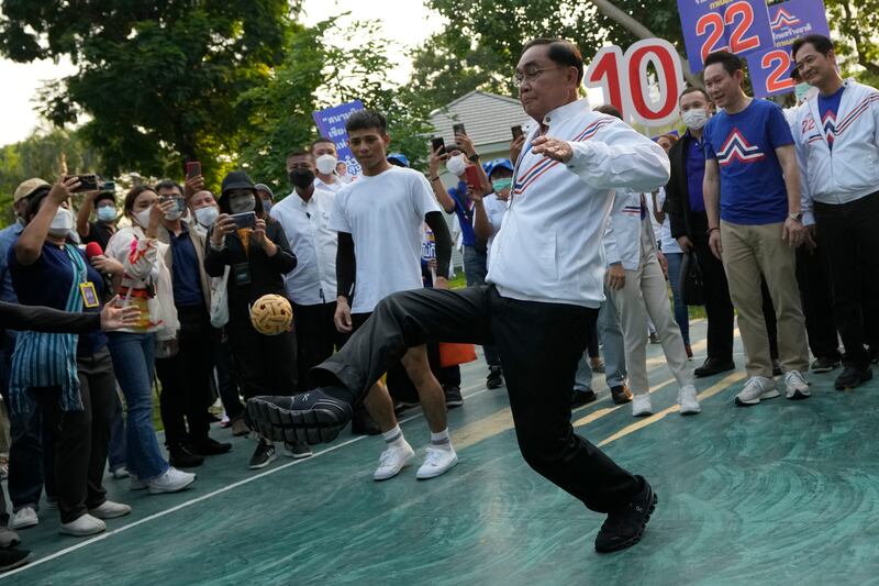 AP23110411231434-Prayuth-kickball.jpg