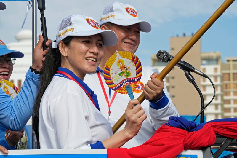 ENG_KHM_HunManetProfile_080723.4.jpg