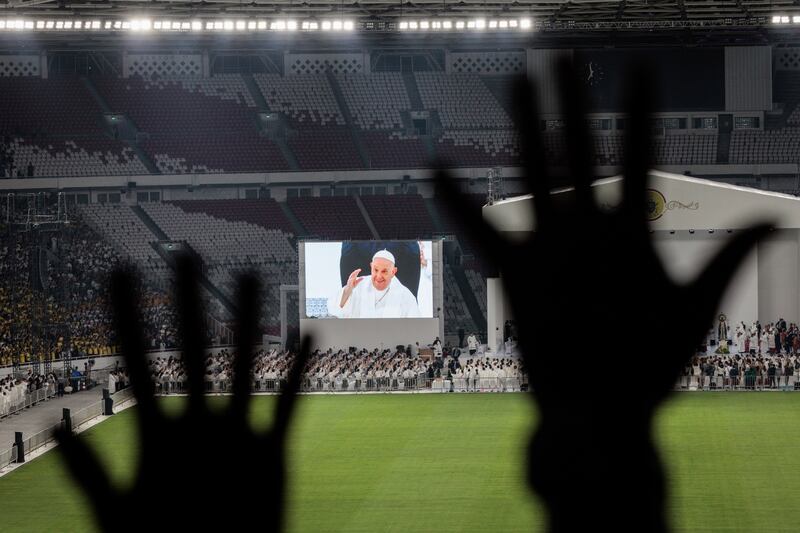05-ID-pope6.jpg