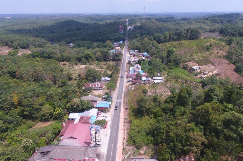 An aerial picture shows a general view of Samboja in Kutai Kartanegara, one of two regencies in East Kalimantan province where Indonesia's future administrative capital is to be built, Aug. 16, 2019. [AFP via Tribun Kaltim]