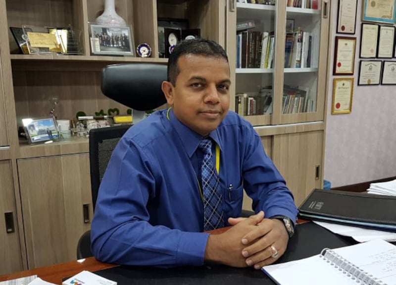Ayob Khan Mydin Pitchay, the chief of the Malaysian police's counterterrorist wing, is seen in his office at Special Branch headquarters in Kuala Lumpur, Dec. 2017. [Amy Chew/BenarNews] 