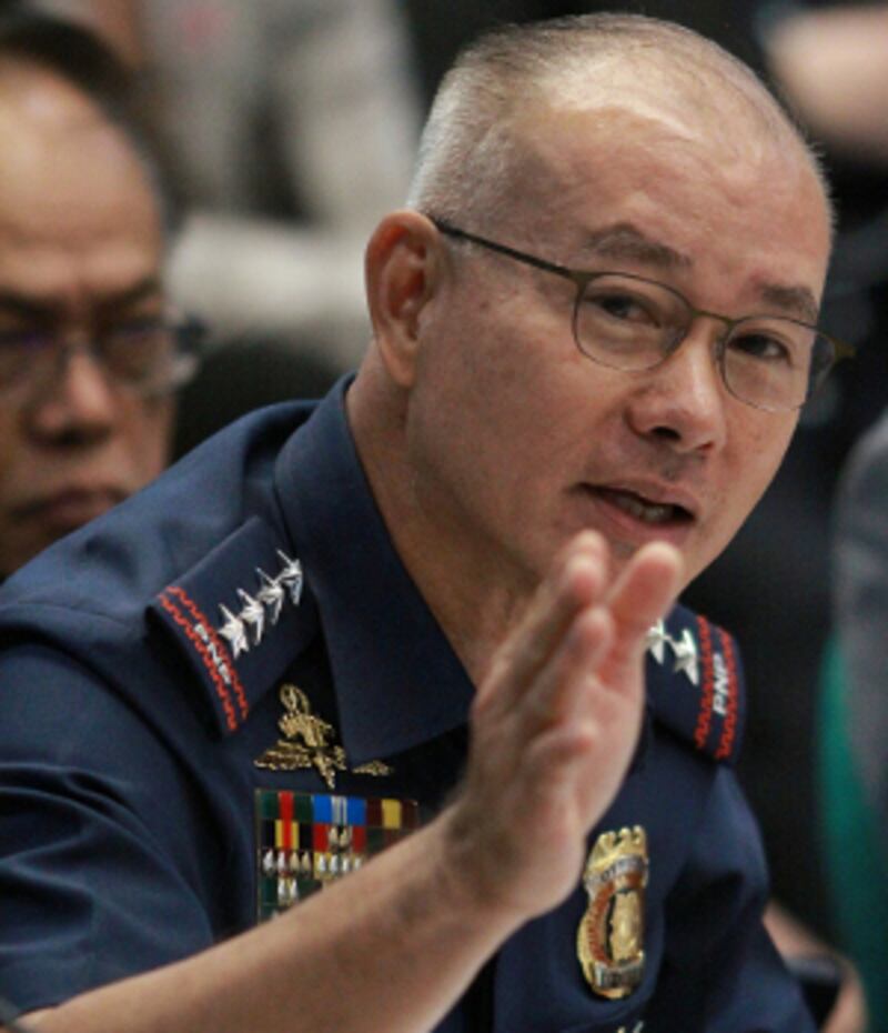 Philippine national police chief Gen. Oscar Albayalde gestures during a Senate investigation, Oct. 1, 2019. (Mike Alquinto/BenarNews)