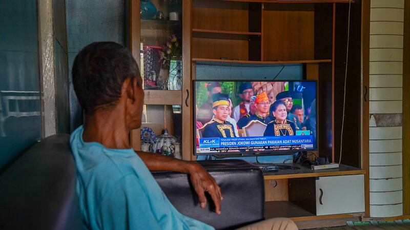 240817_Resident_watchingTV.JPG