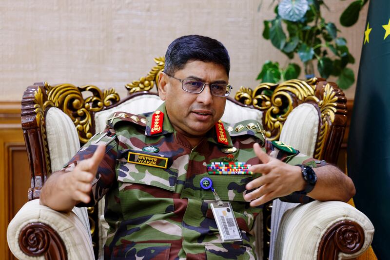 2024-09-24T000131Z_521340642_RC266AAI7PDQ_RTRMADP_3_BANGLADESH-POLITICS-ARMY.JPG