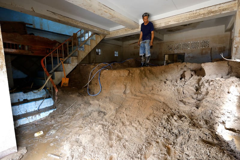 TH-mud-3.JPG