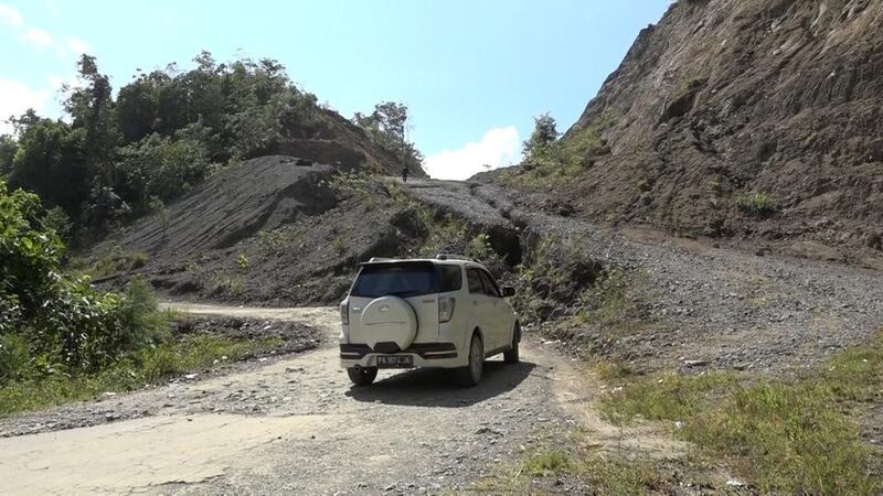 ID-road.jpg