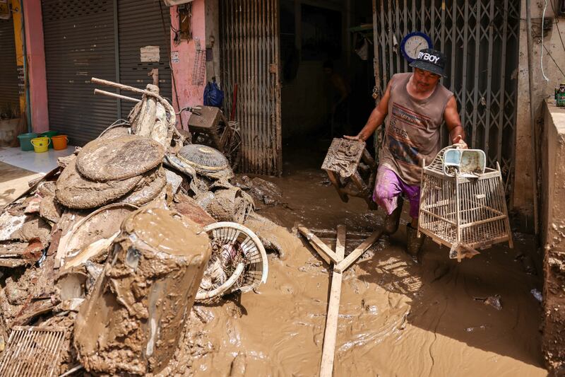TH-mud-7.jpg