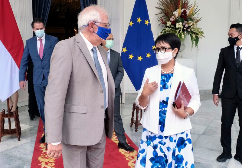 Borrell.jpg