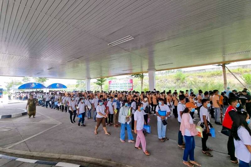 2-myanmar students2.jpeg